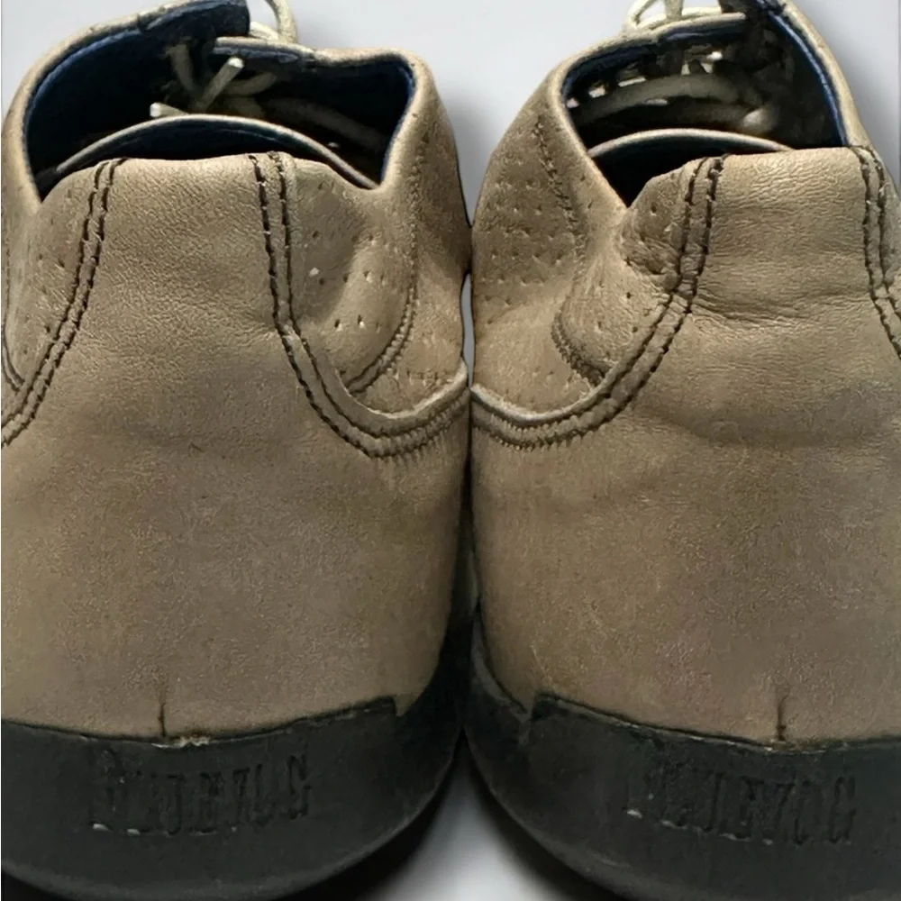 John Fluevog Leather Oxford Shoes - Picture 3 of 8